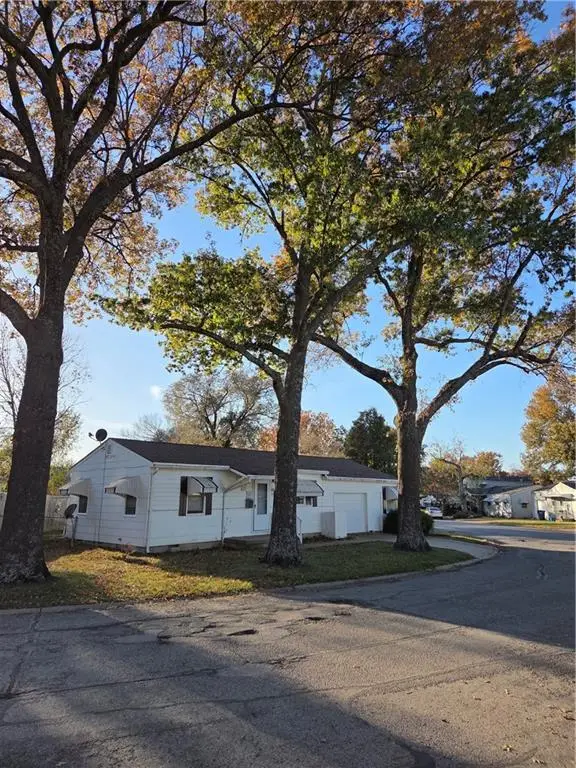 Lockhart Lane Lane, Osawatomie, KS 66064 - Image #1