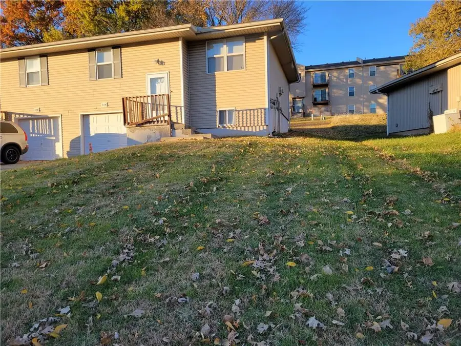 224-226 NW 62nd Terrace, Gladstone, MO 64118 - Image #2