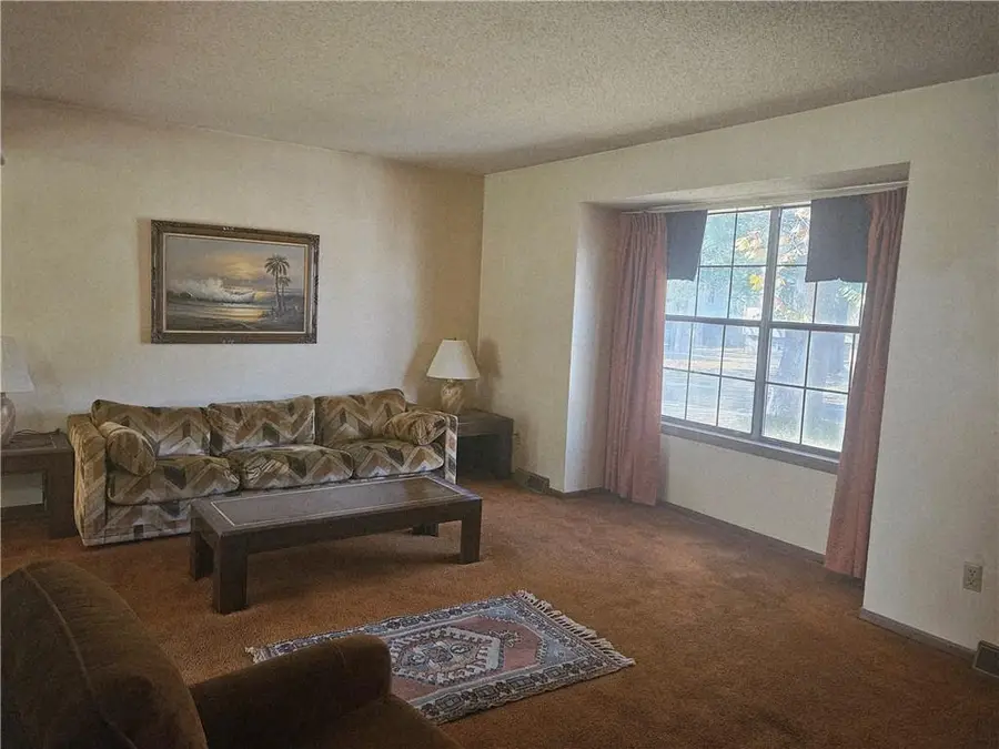 2904 SE 2nd Street, Blue Springs, MO 64014 - Image #3