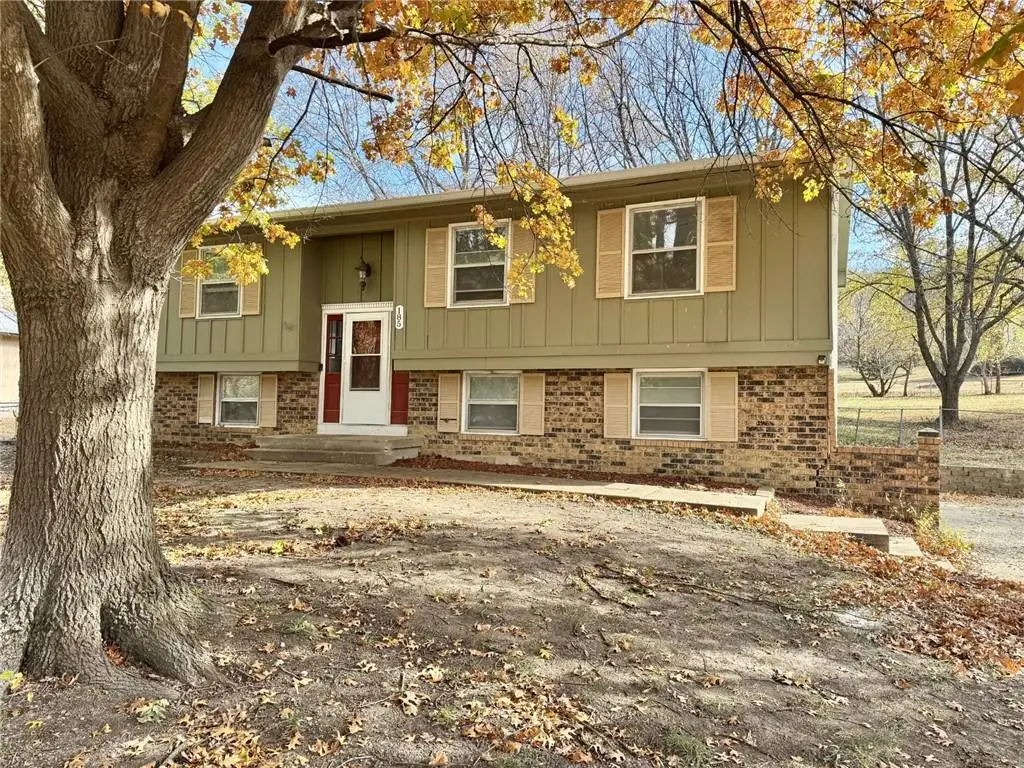 185 SE 421 Road, Warrensburg, MO 64093 - Image #1