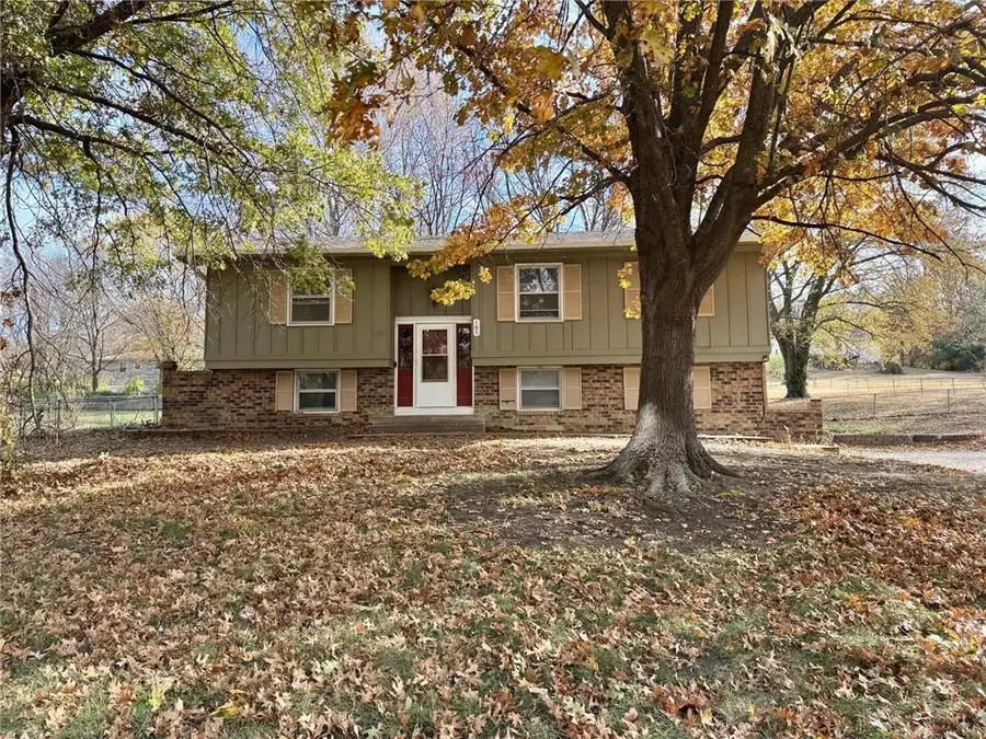 185 SE 421 Road, Warrensburg, MO 64093 - Image #2