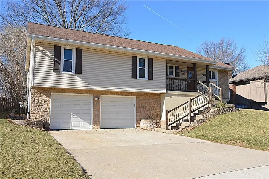 1138 NE Mulberry Street, Lees Summit, MO 64086 - Image #2