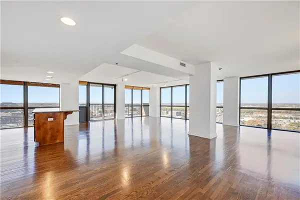 600 E Admiral Boulevard #1608, Kansas City, MO 64106