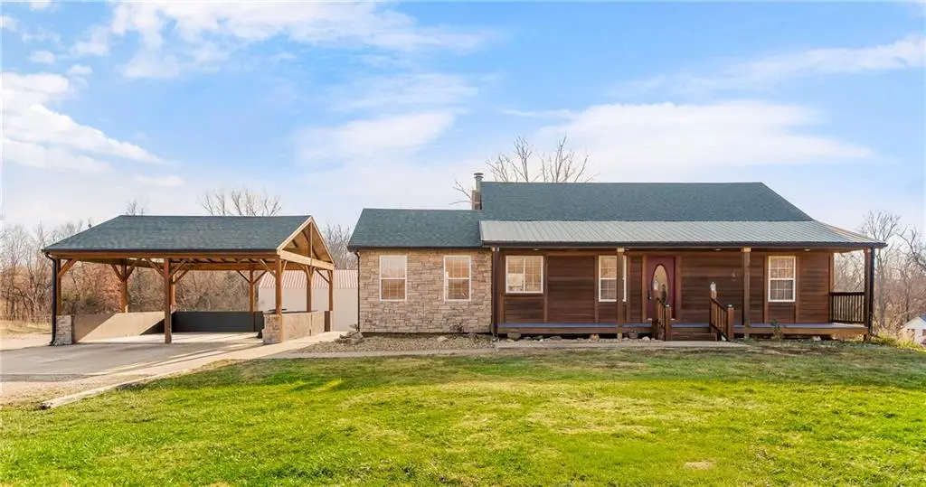 34509 E 323rd Street, Garden City, MO 64747 - Image #1