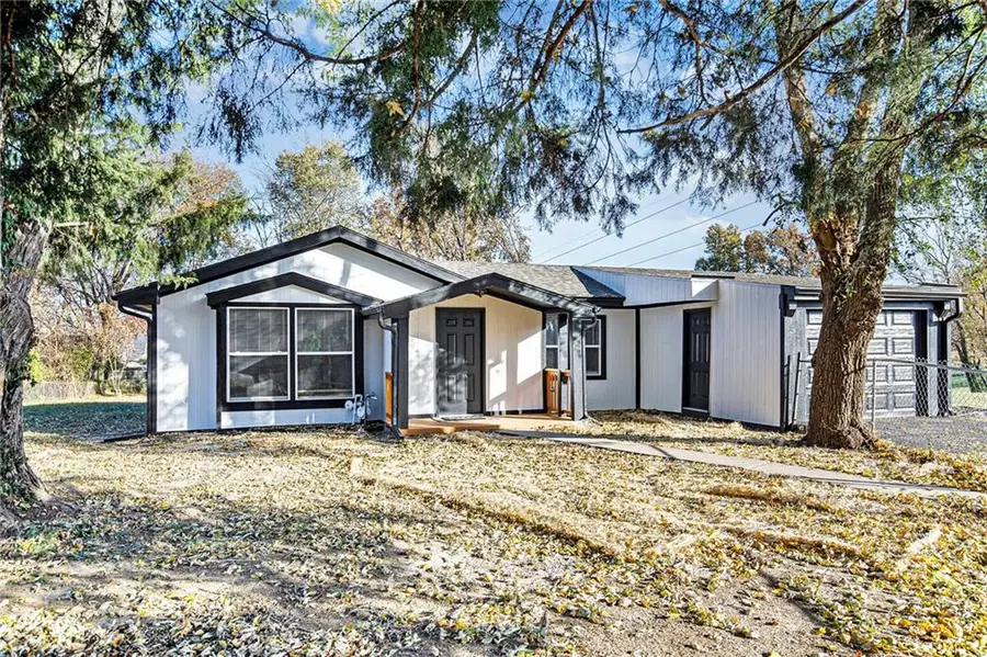 7922 E 58th Street, Kansas City, MO 64129 - Image #2