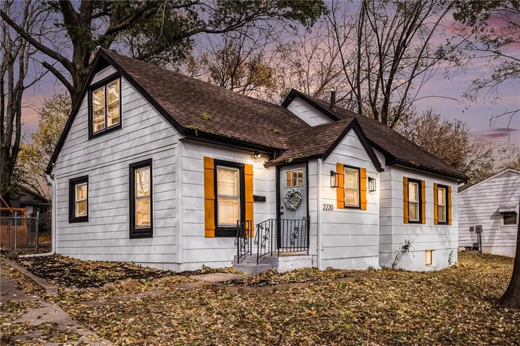 2220 S Cedar Avenue, Independence, MO 64052 - Image #1