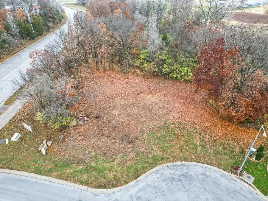 1942 Edgewood Drive, Leavenworth, KS 66048 - Image #3