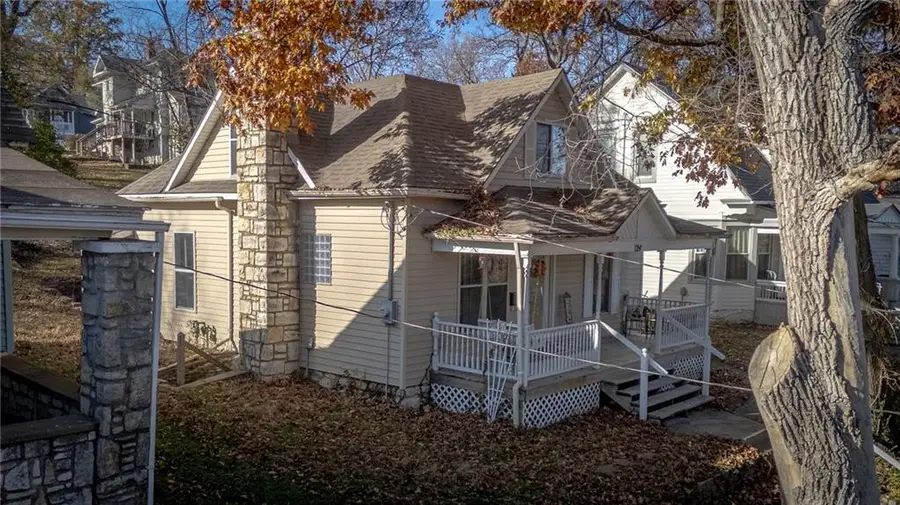 124 Wildwood Street, Excelsior Springs, MO 64024 - Image #2