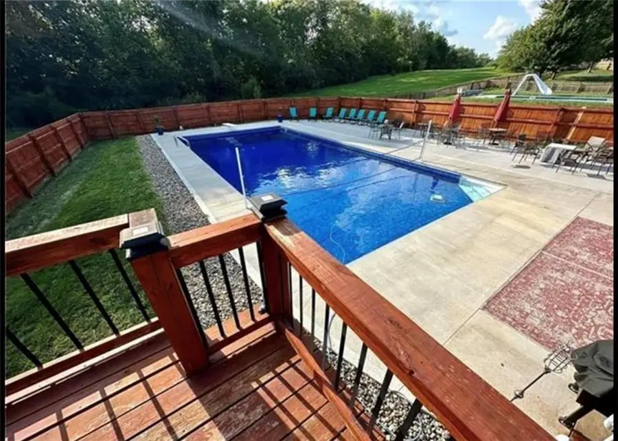 4007 Bennington Drive, Saint Joseph, MO 64506 - Image #3