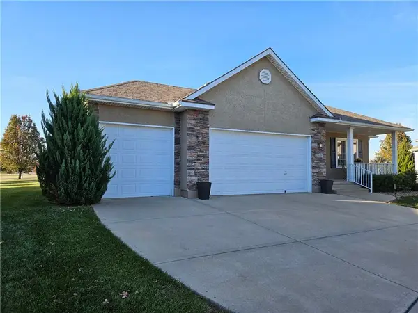 4605 SW Olympia Circle Sw, Lee's Summit, MO 64082