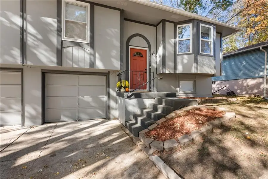 1700 SE Royal Street, Oak Grove, MO 64075 - Image #2