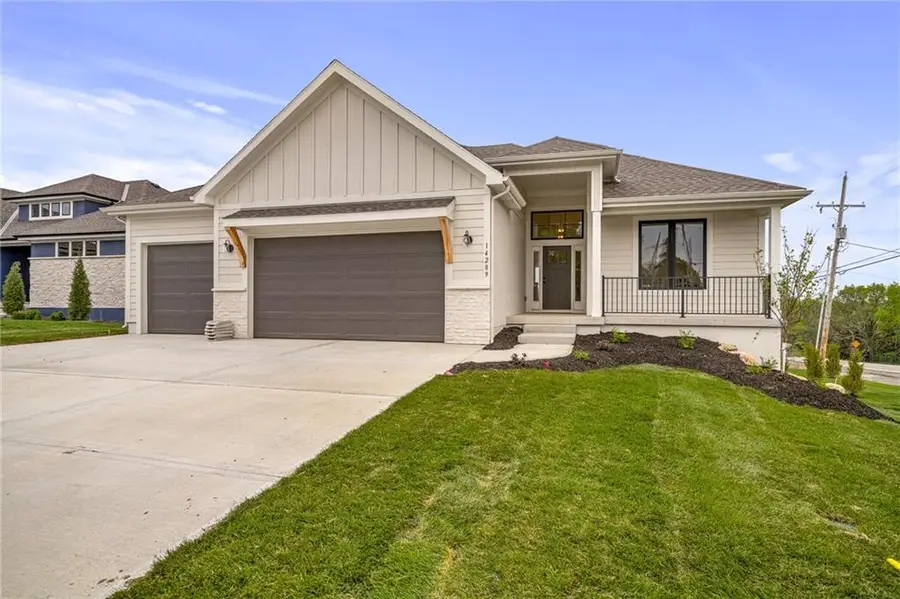 25032 W 141st Terrace, Olathe, KS 66061 - Image #3