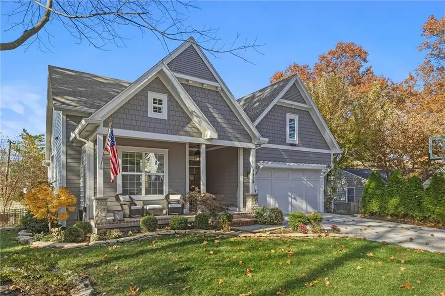 7438 Village Drive, Prairie Village, KS 66208 - Image #2