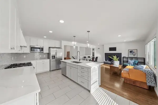 909 W 85th Street, Kansas City, MO 64114