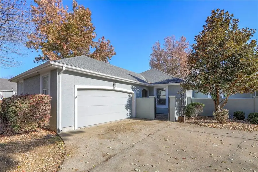 352 SW Raintree Drive, Lees Summit, MO 64081 - Image #2