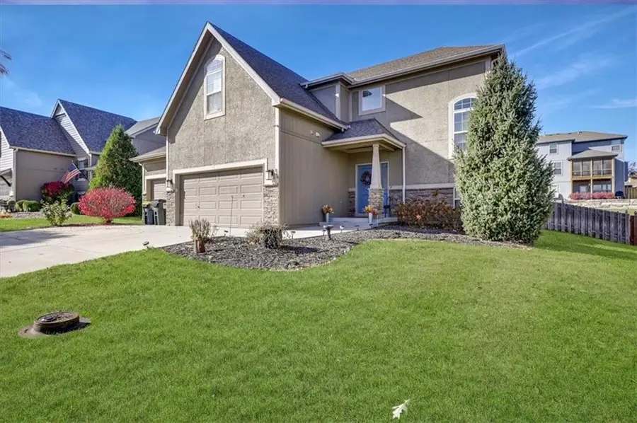 866 Clearview Drive, Lansing, KS 66043 - Image #2