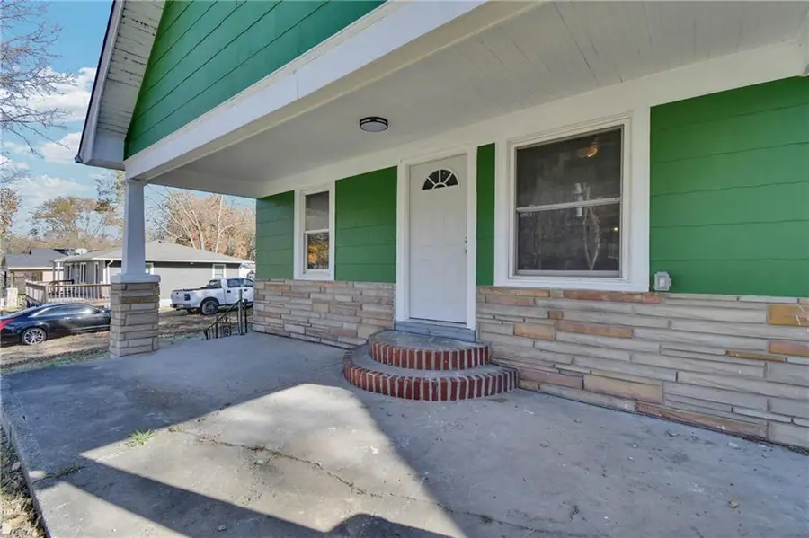 2059 N 27th Street, Kansas City, KS 66104 - Image #3