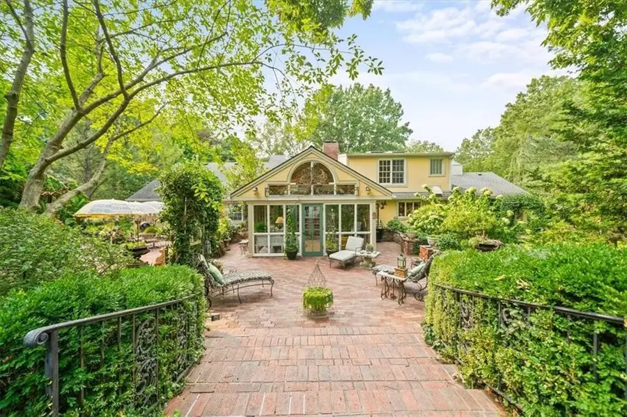 3125 Tomahawk Road, Mission Hills, KS 66208 - Image #2