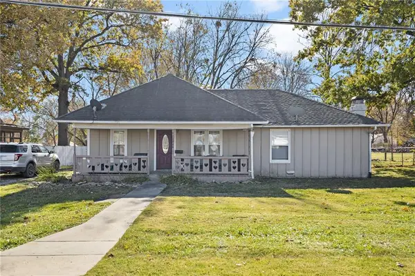 1704 E 8th Street, Trenton, MO 64683