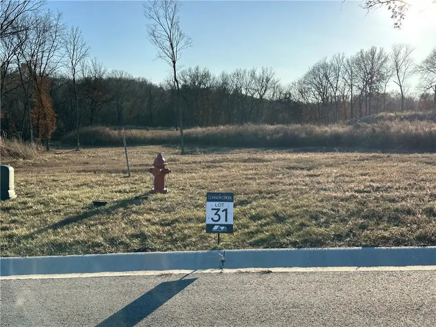 10209 Hubbard Court, Kansas City, KS 66109 - Image #2