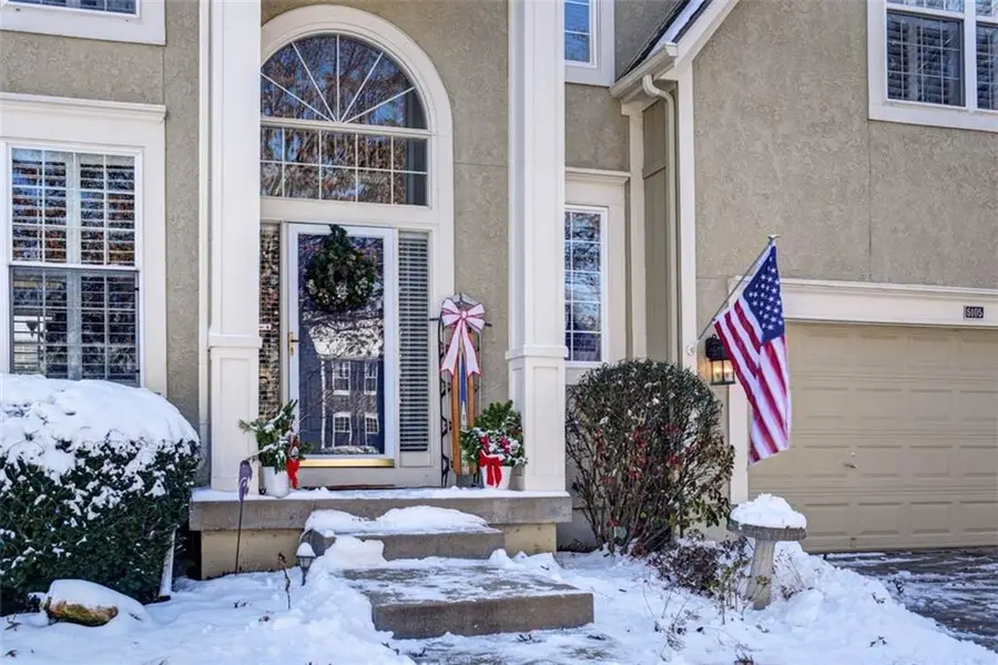 5105 W 157th Street, Overland Park, KS 66224 - Image #2