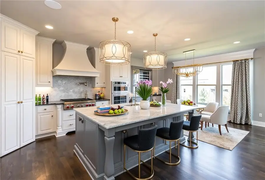 15701 Canterbury Street, Overland Park, KS 66224 - Image #3