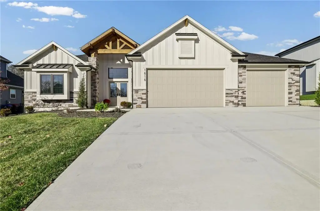 1616 SW 27th Street, Lees Summit, MO 64082 - #1