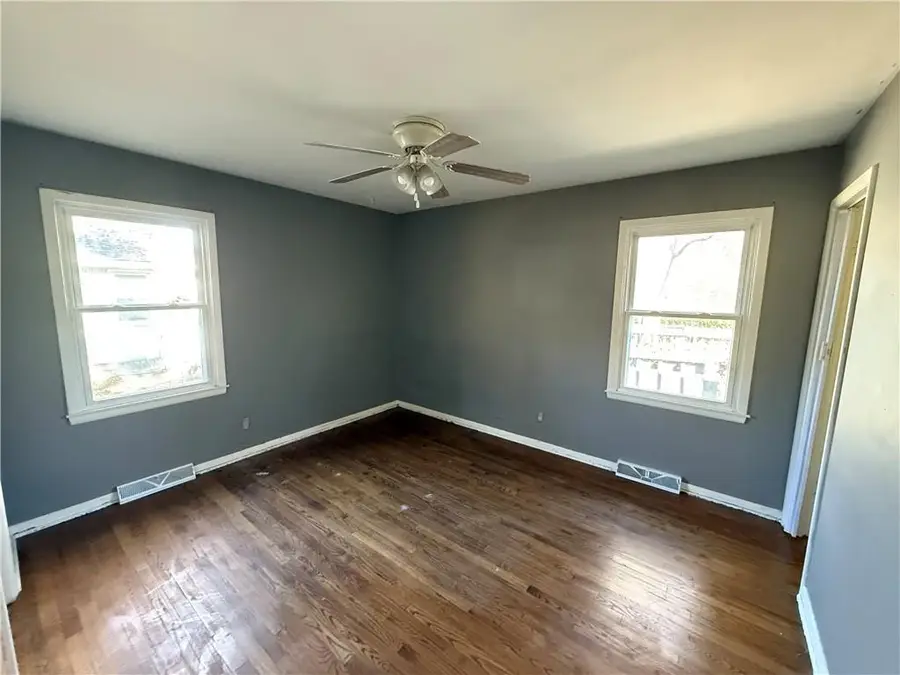 7317 Hedges Avenue, Raytown, MO 64133 - Image #3