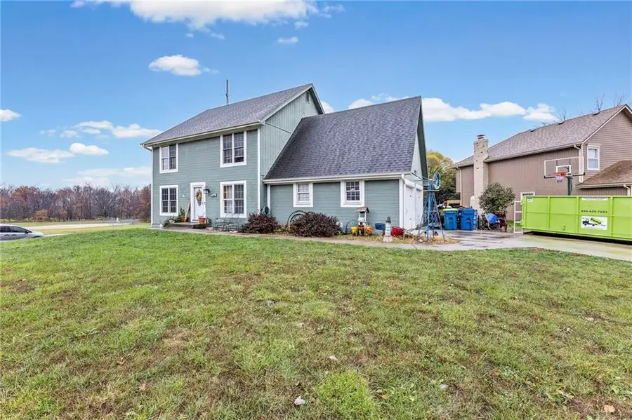 1601 Dunwich Drive, Liberty, MO 64068 - Image #2