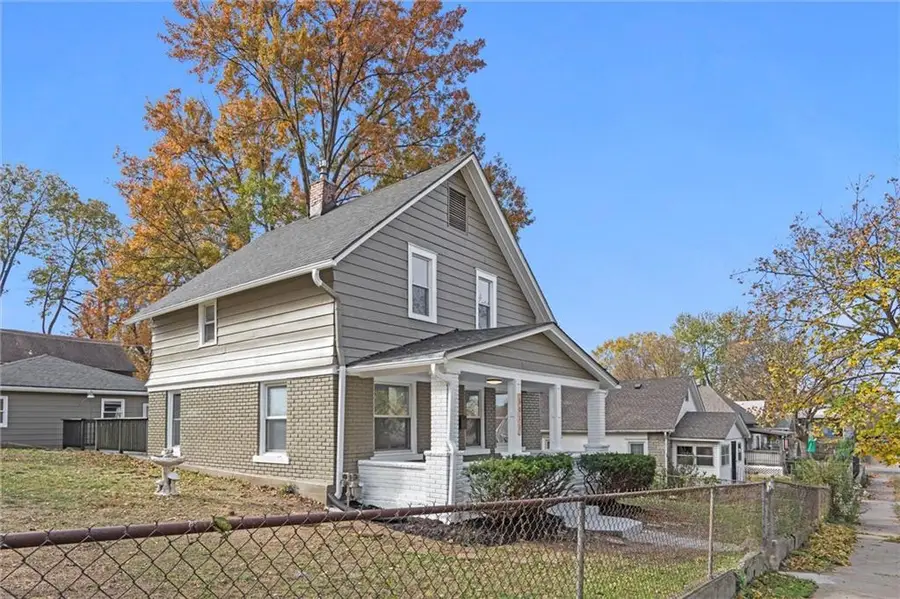 6011 E 8th Street, Kansas City, MO 64125 - Image #2