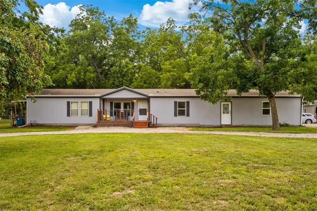 415 1st Street, Le Roy, KS 66857 - Image #1