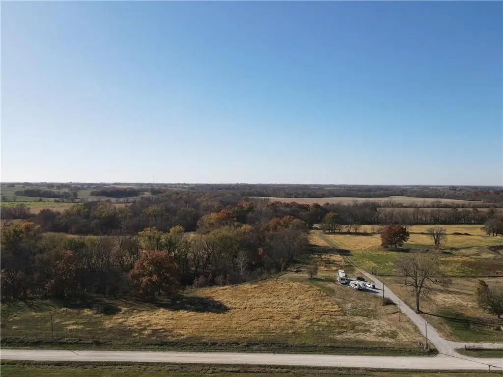 412 NW 701 Road, Centerview, MO 64019 - Image #1