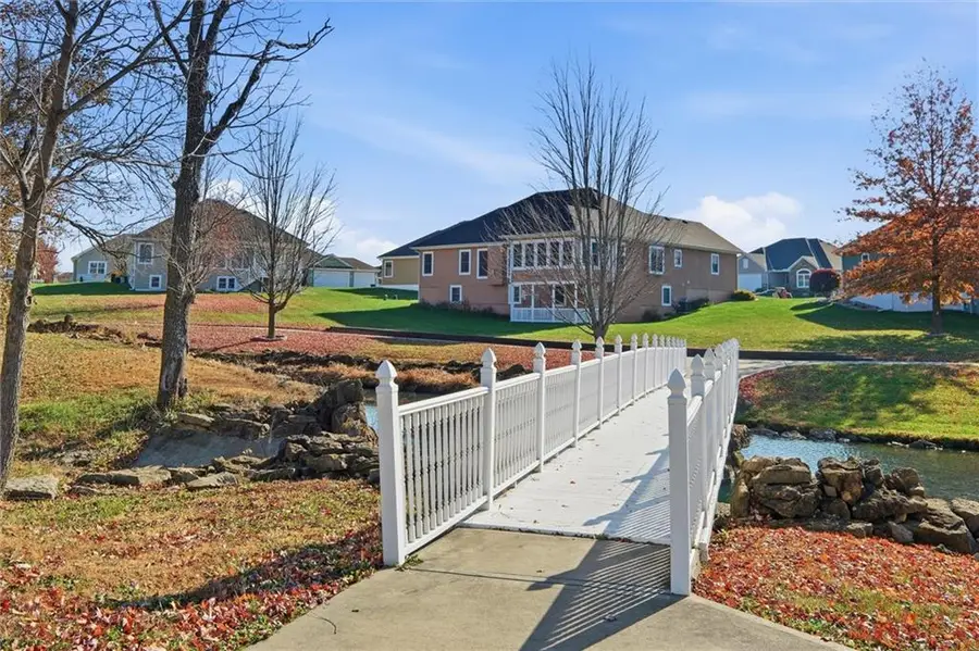 22618 Cole Court, Peculiar, MO 64078 - Image #3