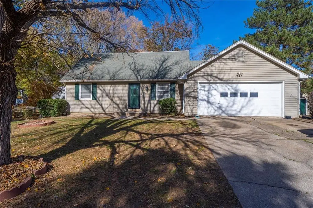 1133 Kasold Drive, Lawrence, KS 66049 - Image #1