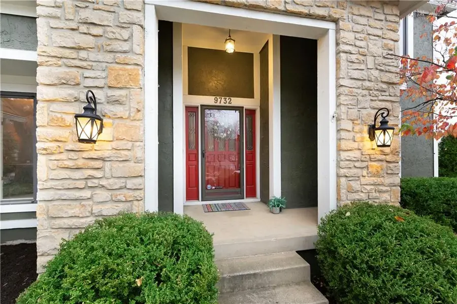 9732 W 115th Street, Overland Park, KS 66210 - Image #3