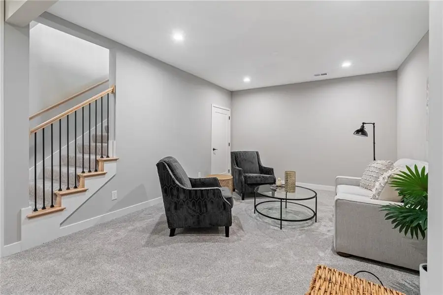 8212 Aurora Street, Lenexa, KS 66220 - Image #3