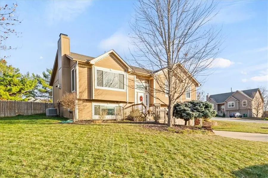 125 SW Tess Drive, Lees Summit, MO 64081 - Image #3