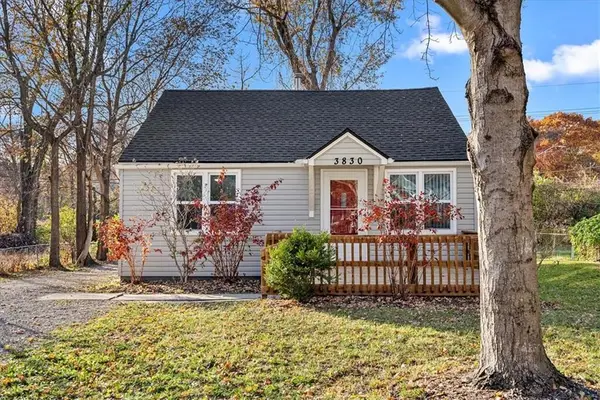 3830 N Jackson Avenue, Kansas City, MO 64117