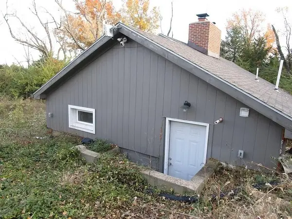 8340 SE 40 Highway, Lecompton, KS 66050