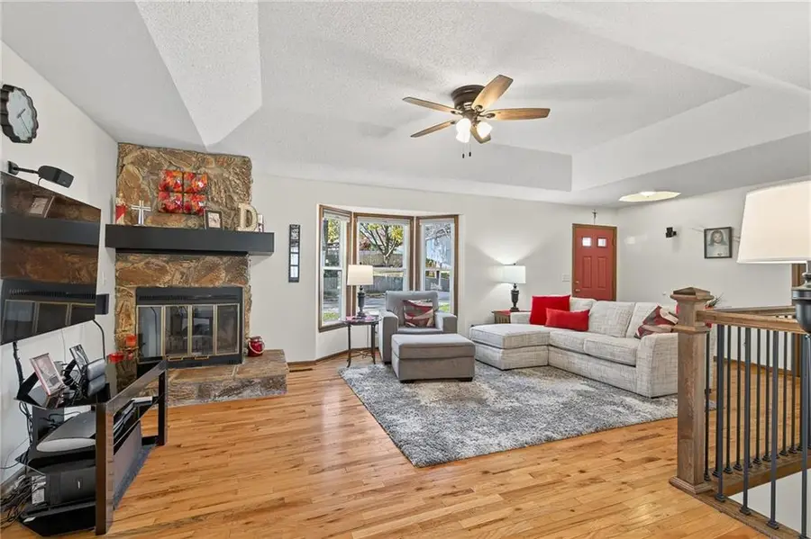 636 E 108th Street, Kansas City, MO 64131 - Image #3