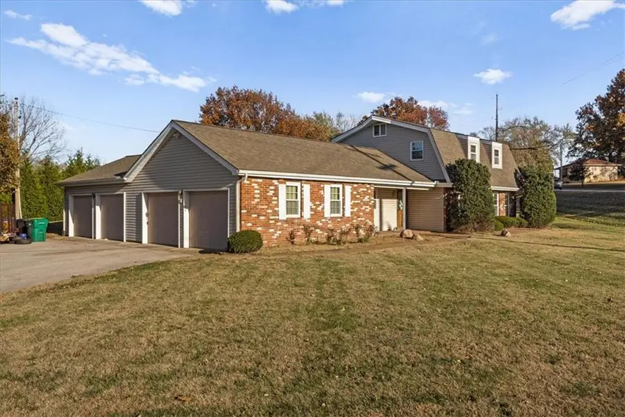 545 S 134 Street, Bonner Springs, KS 66012 - Image #3