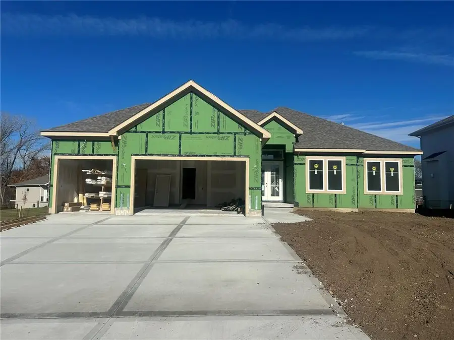 15474 W 171st Place, Olathe, KS 66062 - Image #2