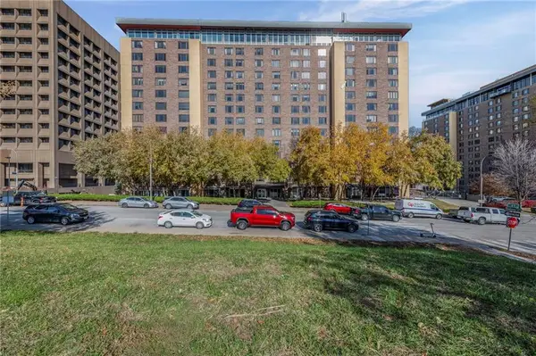 600 E 8th Street #7R&S, Kansas City, MO 64106