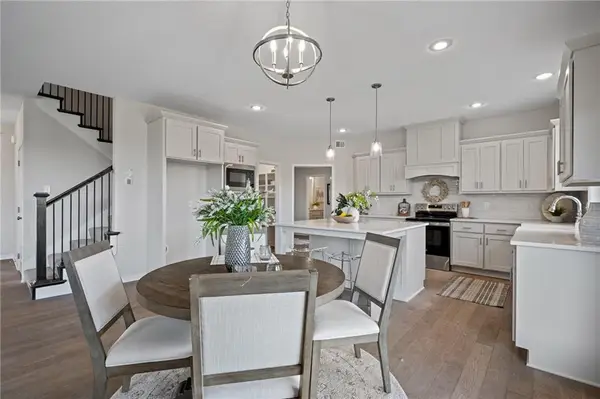 19422 W 114th Terrace, Olathe, KS 66061