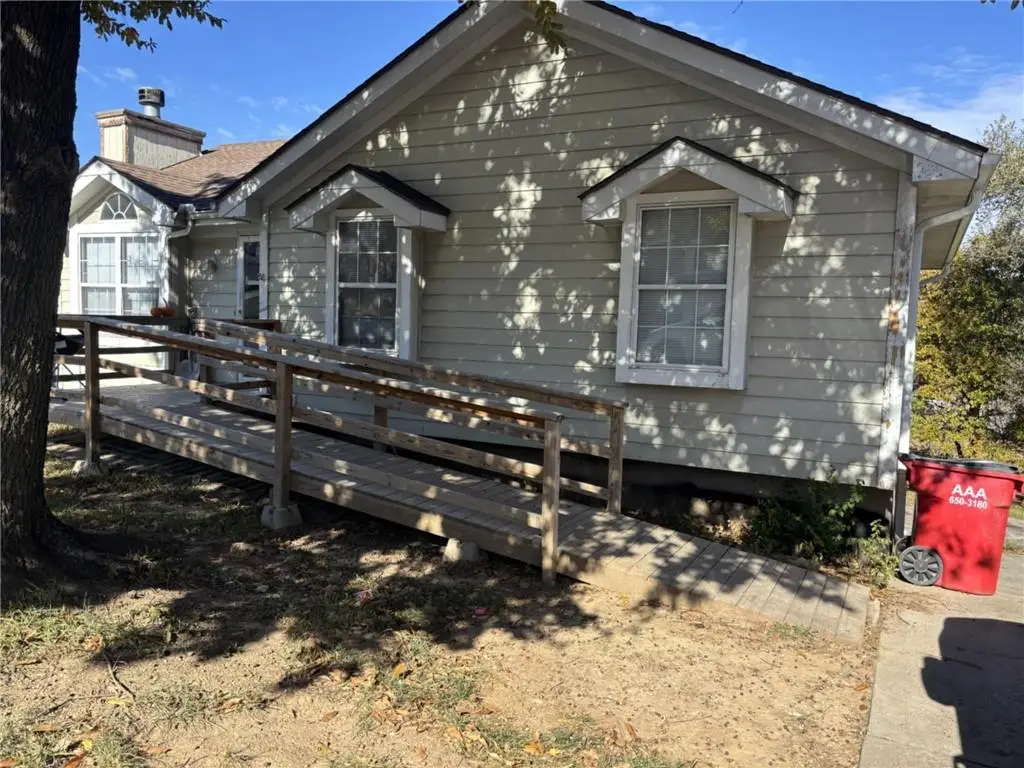 1490 Foxboro Road, Blue Springs, MO 64015 - Image #1