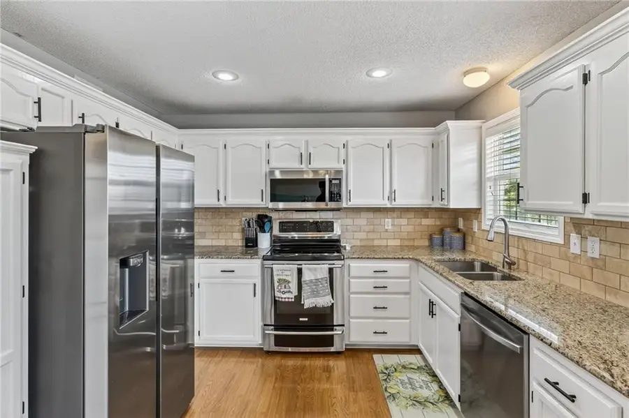 7435 N Lewis Avenue, Kansas City, MO 64158 - Image #3