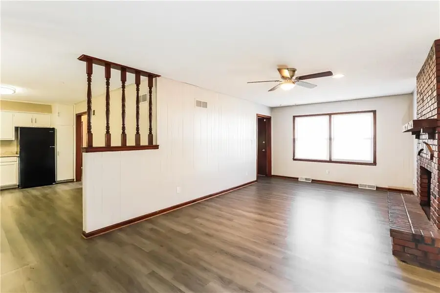 13201 Kemper Court, Independence, MO 64050 - Image #2