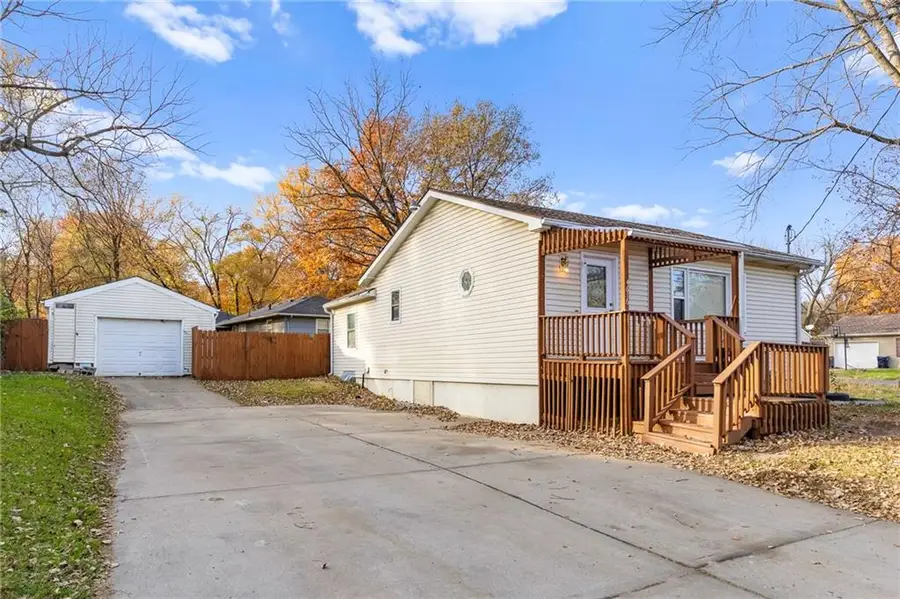 4616 N Hardesty Avenue, Kansas City, MO 64117 - Image #2