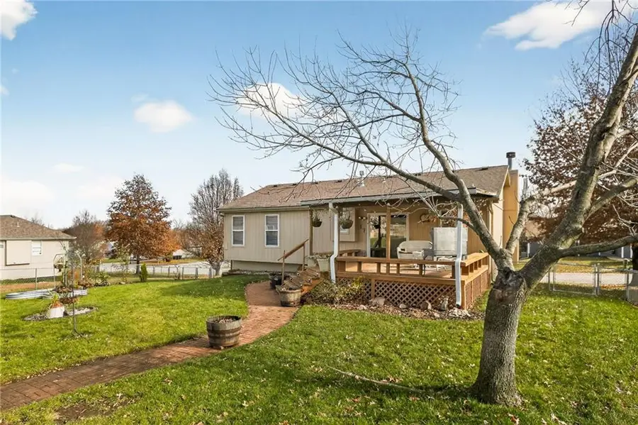 806 Pine Crest Avenue, Kearney, MO 64060 - Image #3