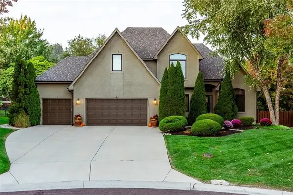 12806 W 123rd Terrace, Overland Park, KS 66213